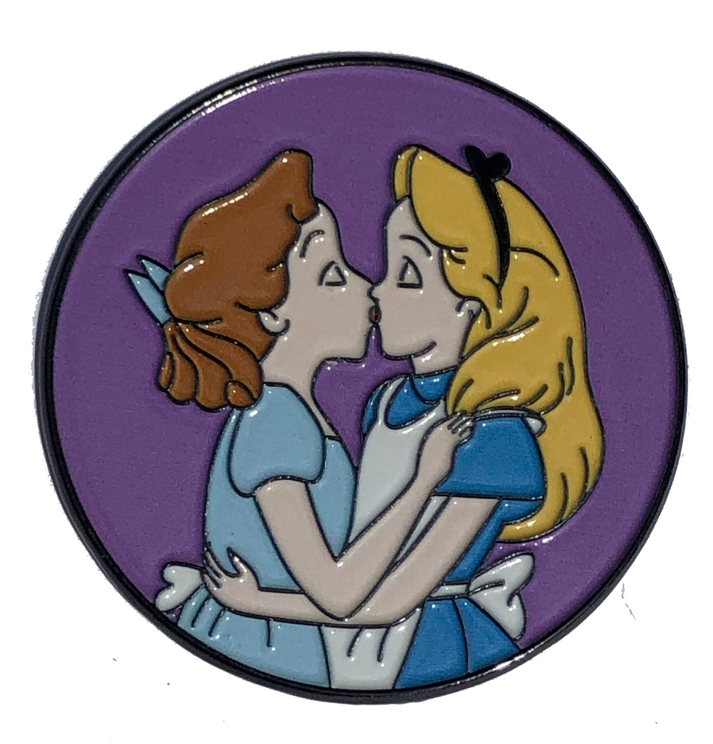 Alice and Wendy Kiss Pin