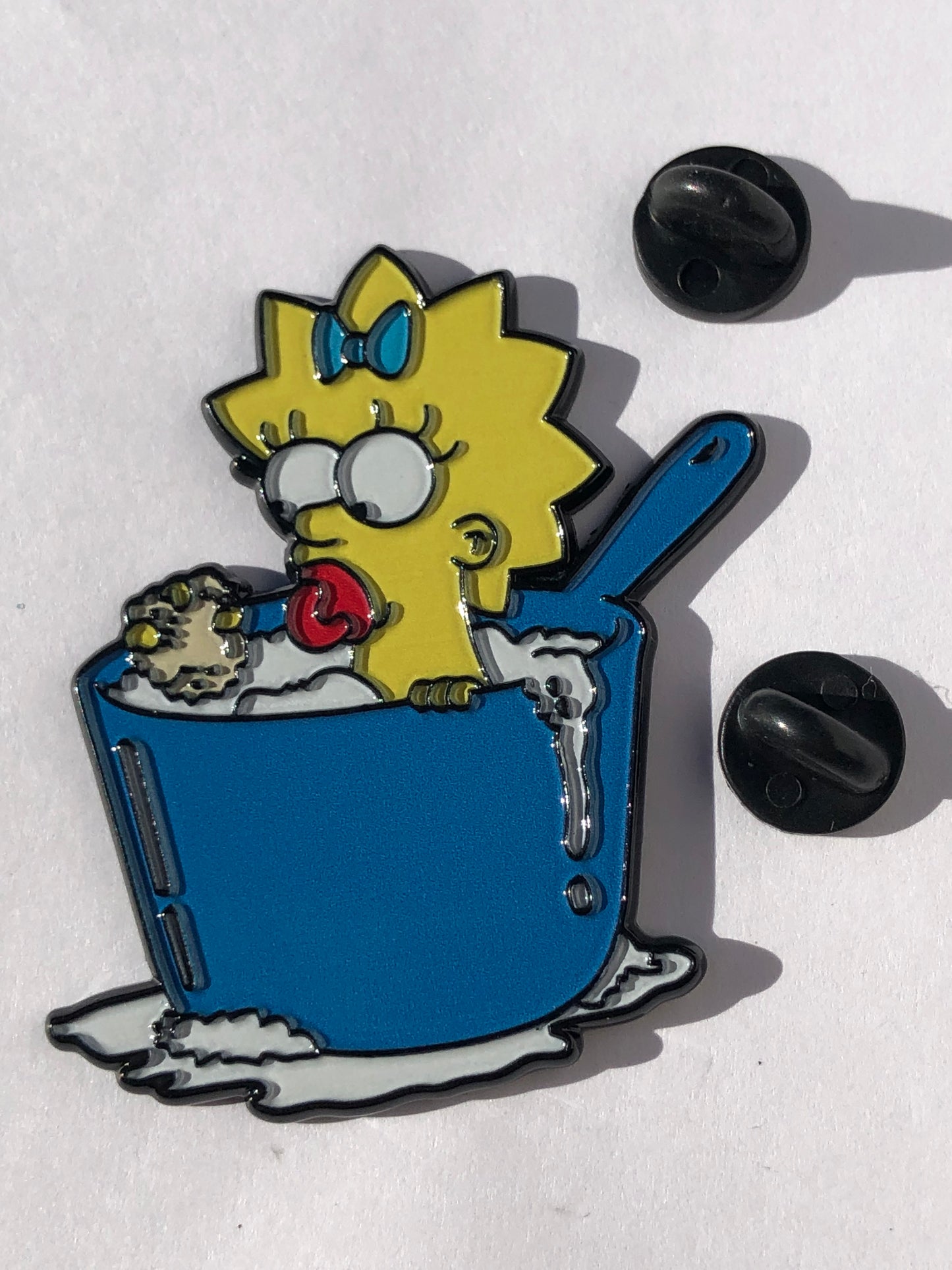 Maggie Bath in Pot  Pin
