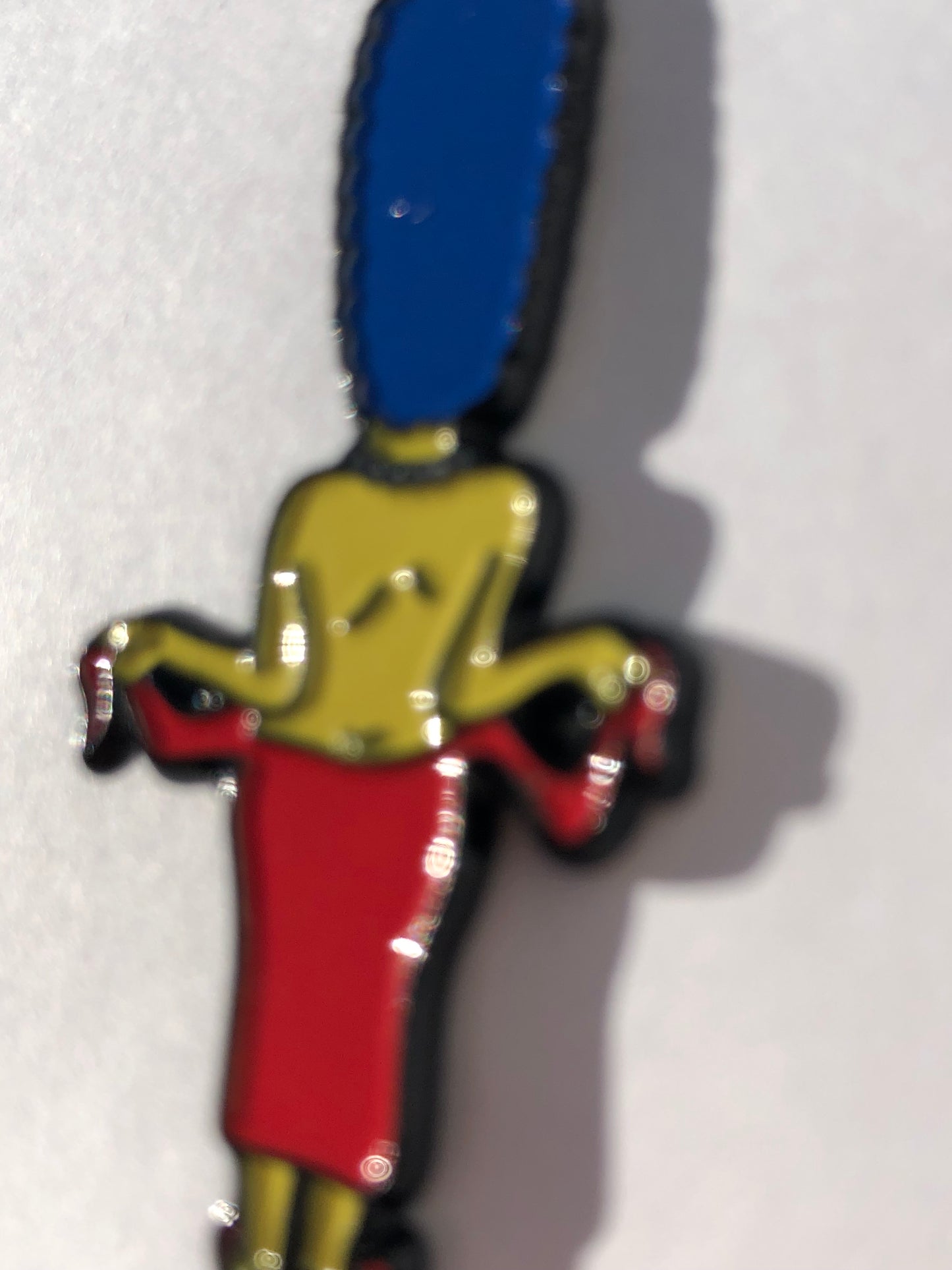 Marge undressing Pin