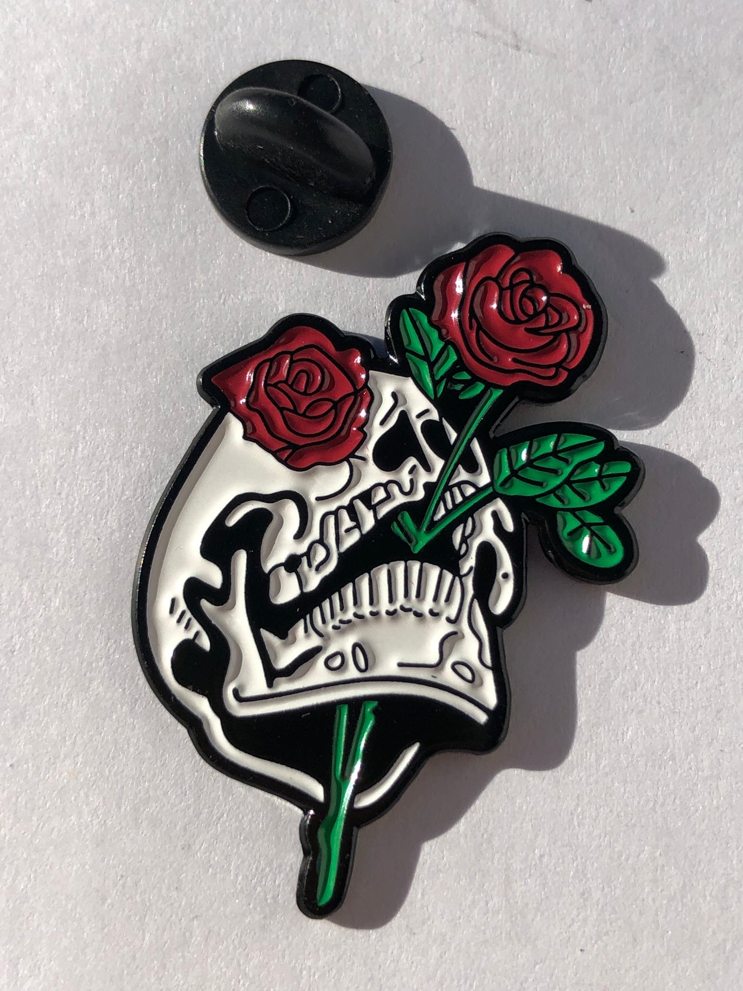 Grateful Skull and Roses Pin
