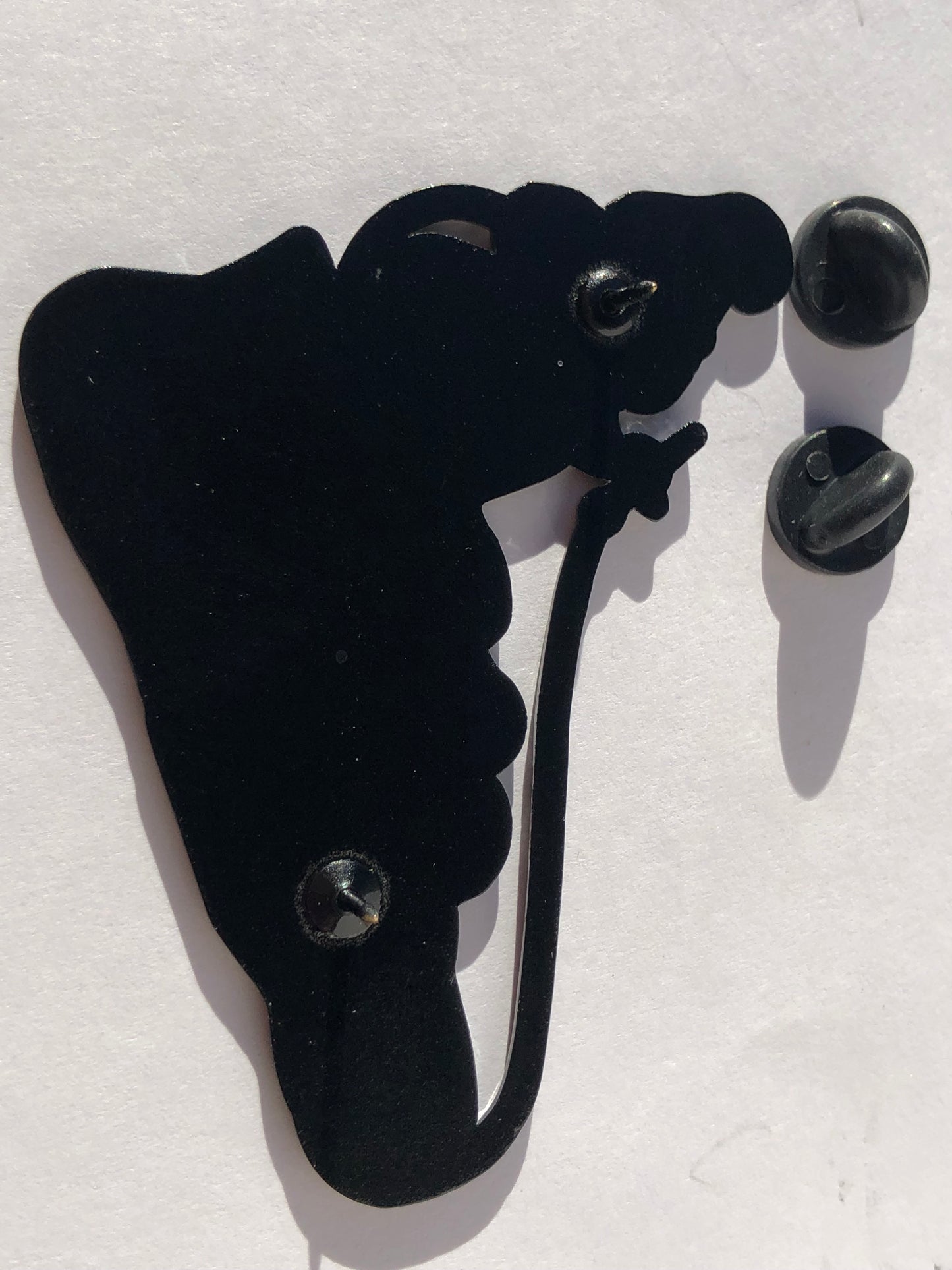 Hookah Smoking Caterpillar Pin