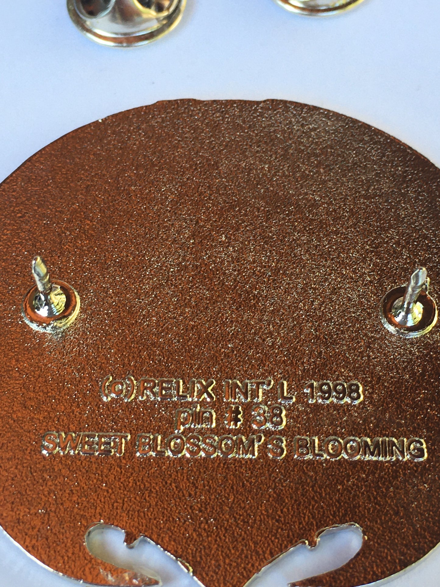 Sexy Dancing Chick Grateful Pin