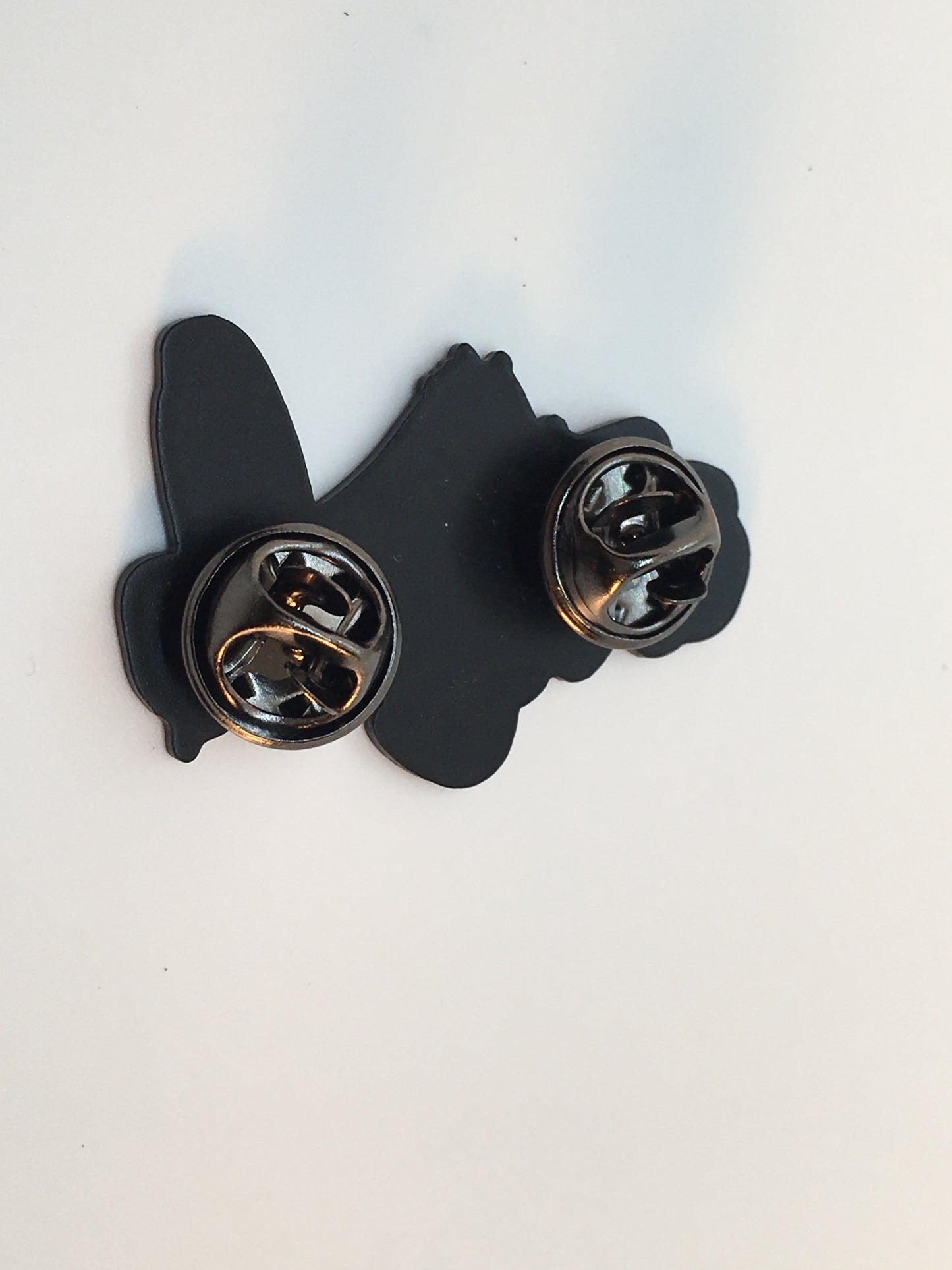 Jasmine Cleavage Pin