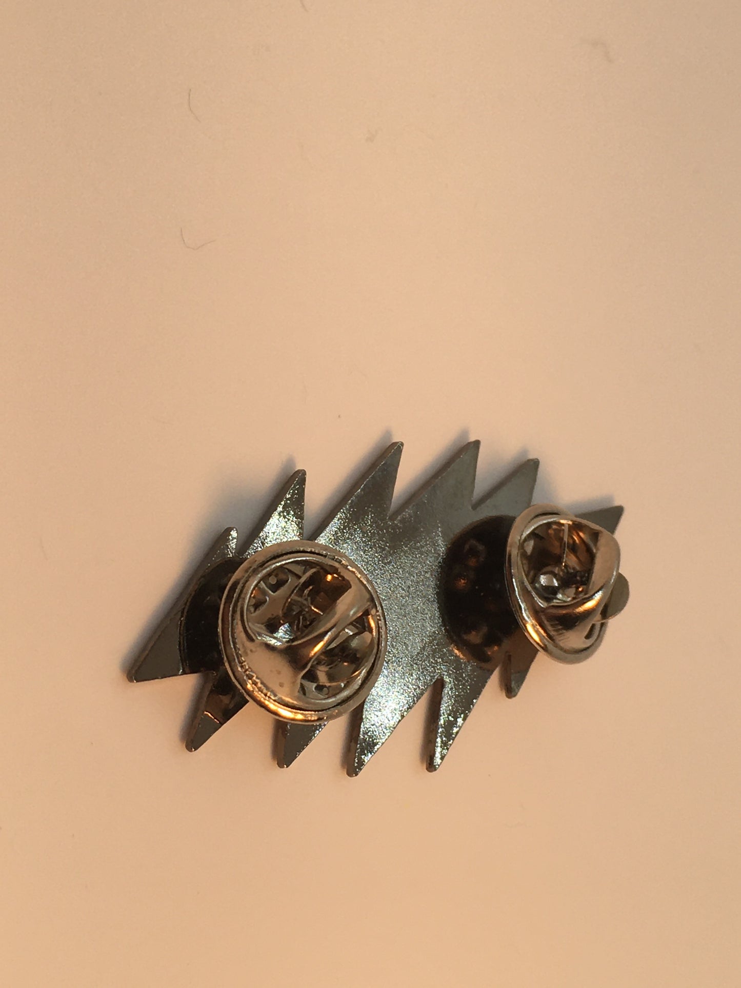 Black Shiny Grateful Bolt Pin