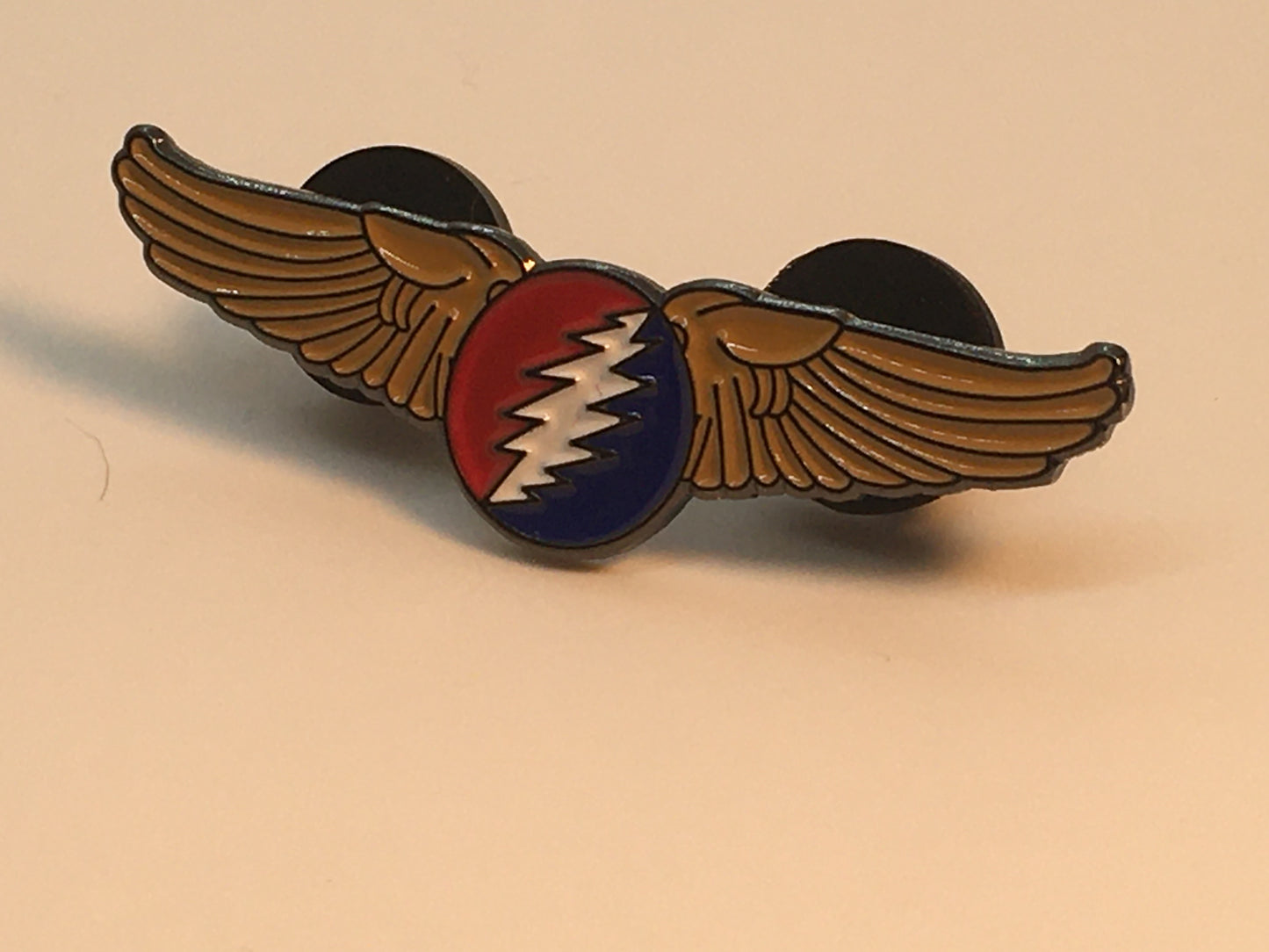 Golden Grateful Bolt Wings Pin