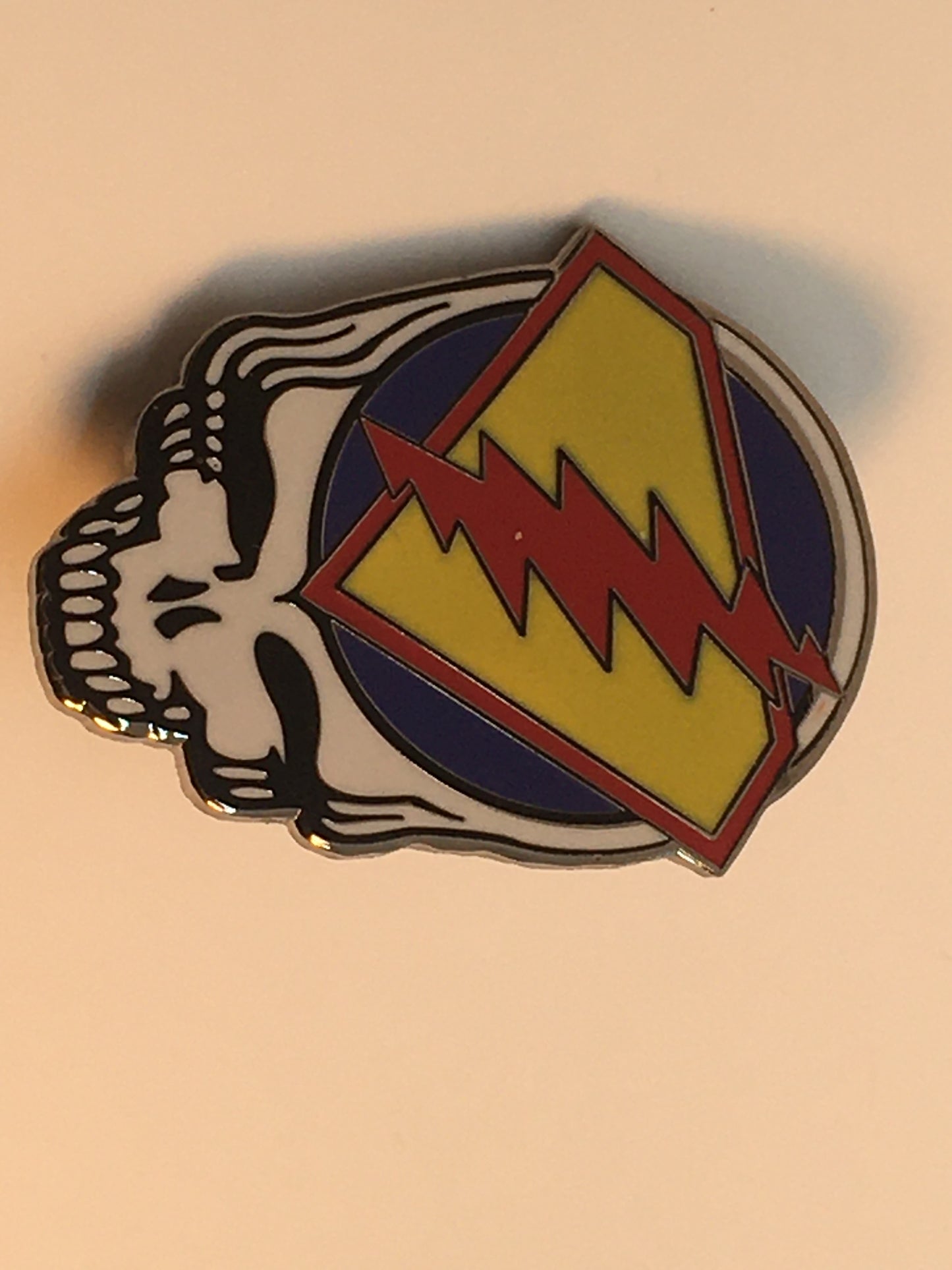 Super Grateful Stealie Pin