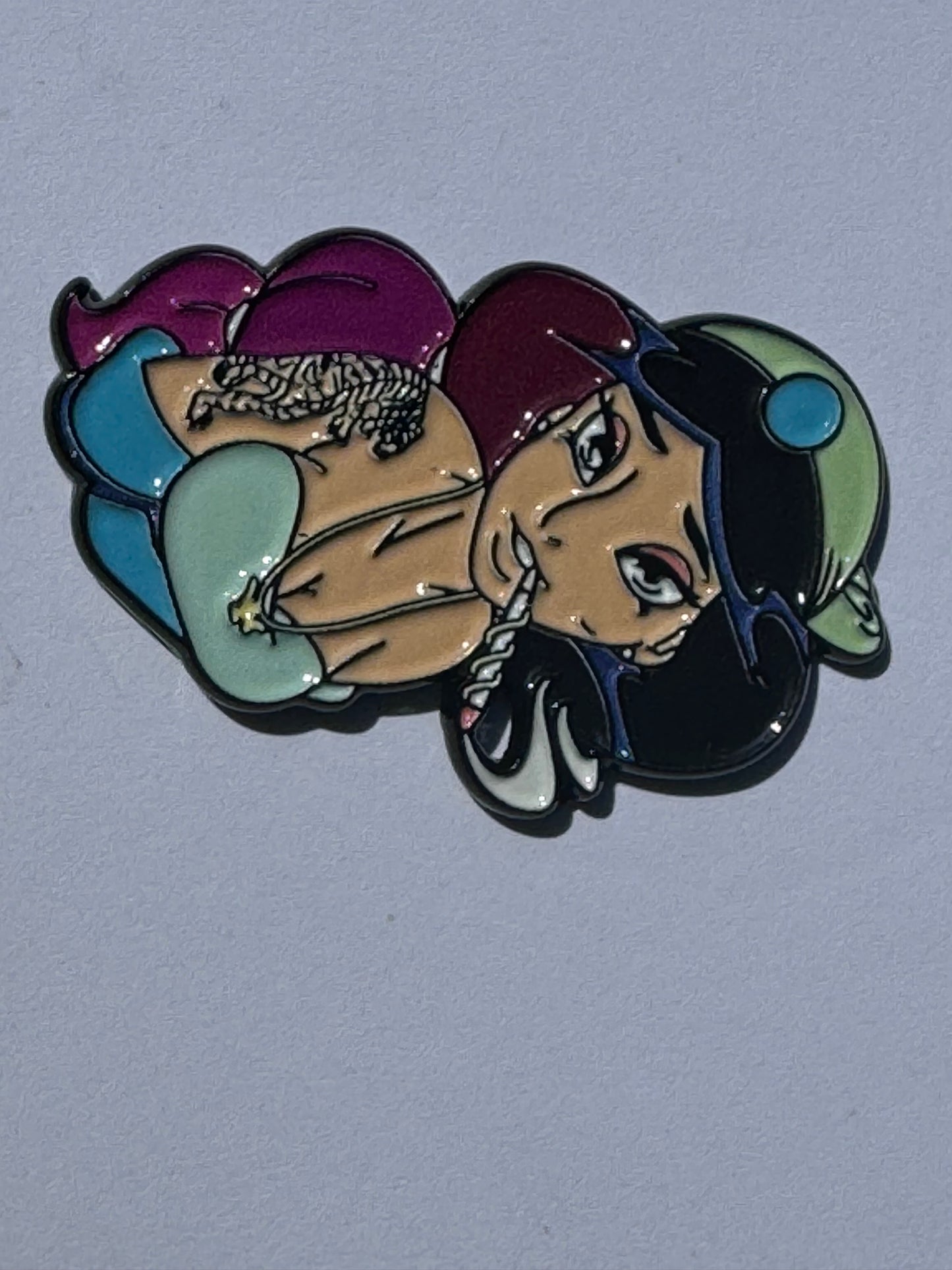 Smokin' Groovy Jasmine Hat Lapel Pin