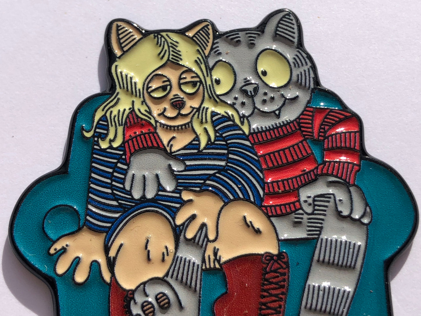 Frisky Fritz Cuddle Kitty Pin