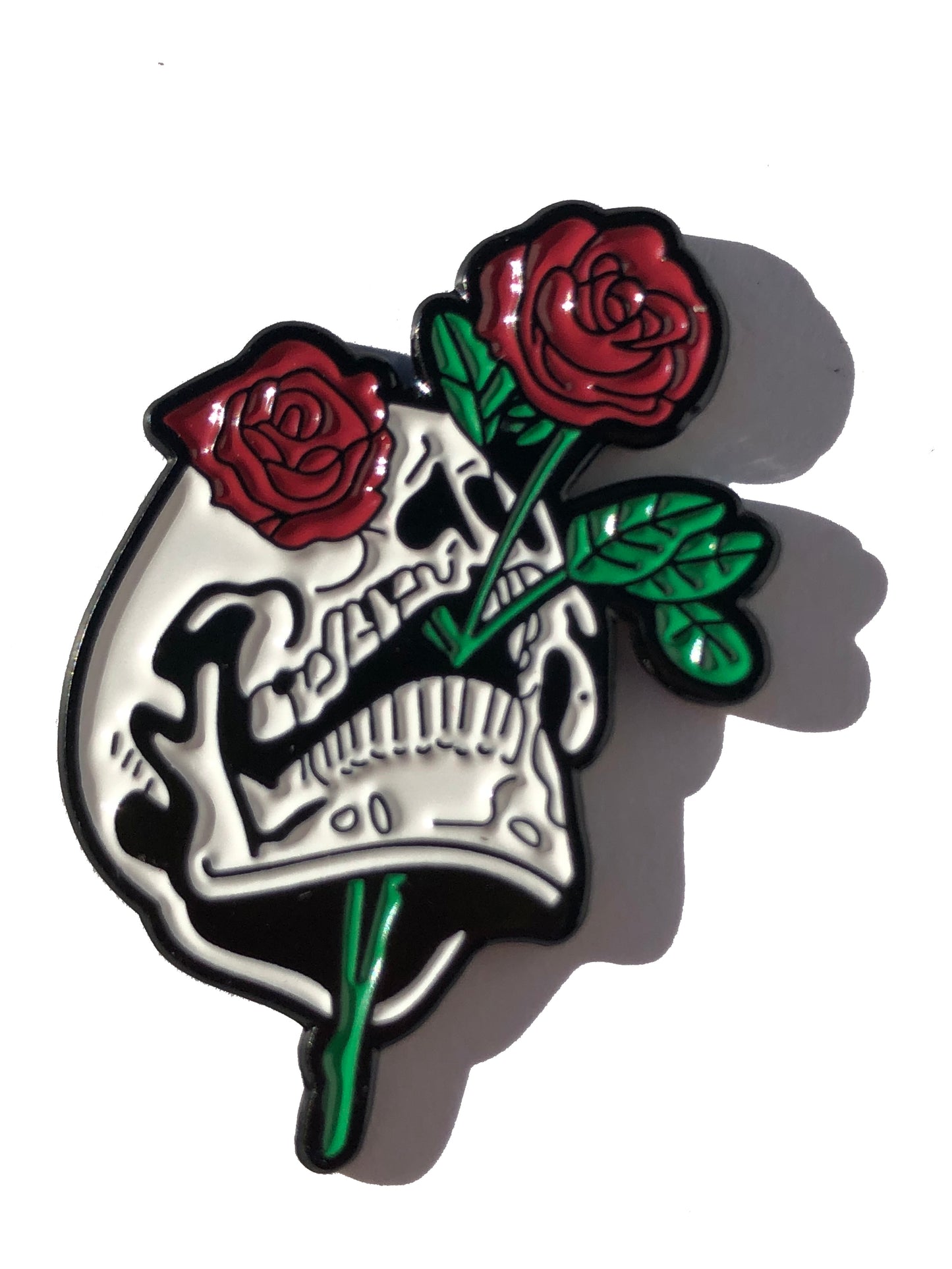 Grateful  Skull and Roses Pin