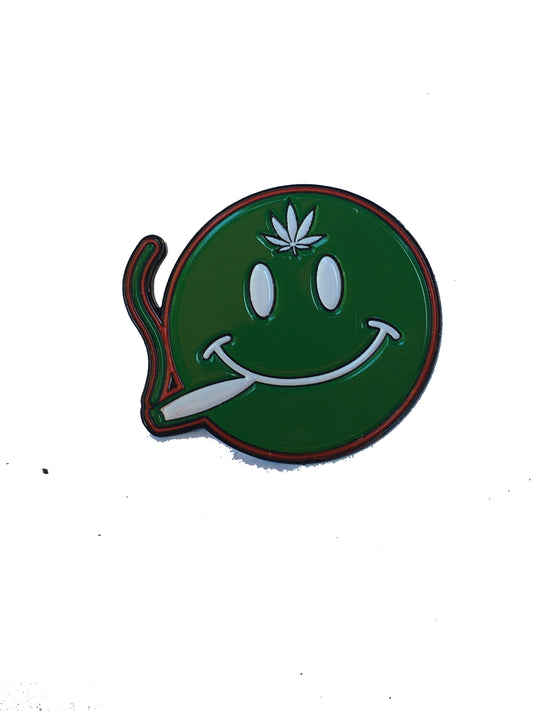 Smoking Green Smiley face Joint Pin