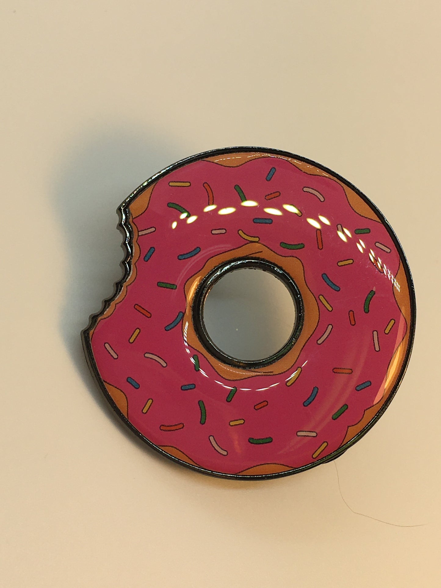 Simpson Donut Pin